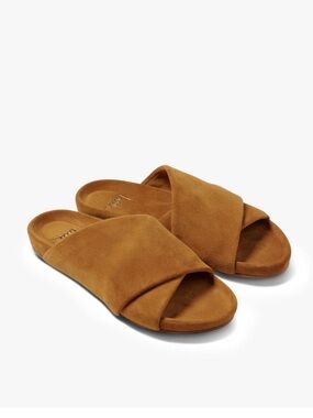 Beek Kea suede Slide Sandal